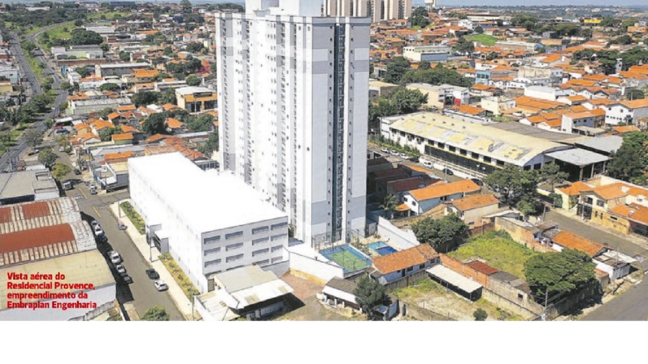 Embraplan entrega apartamento sorteado em Campanha que teve arrecadação histórica de mais de R$ 700 mil